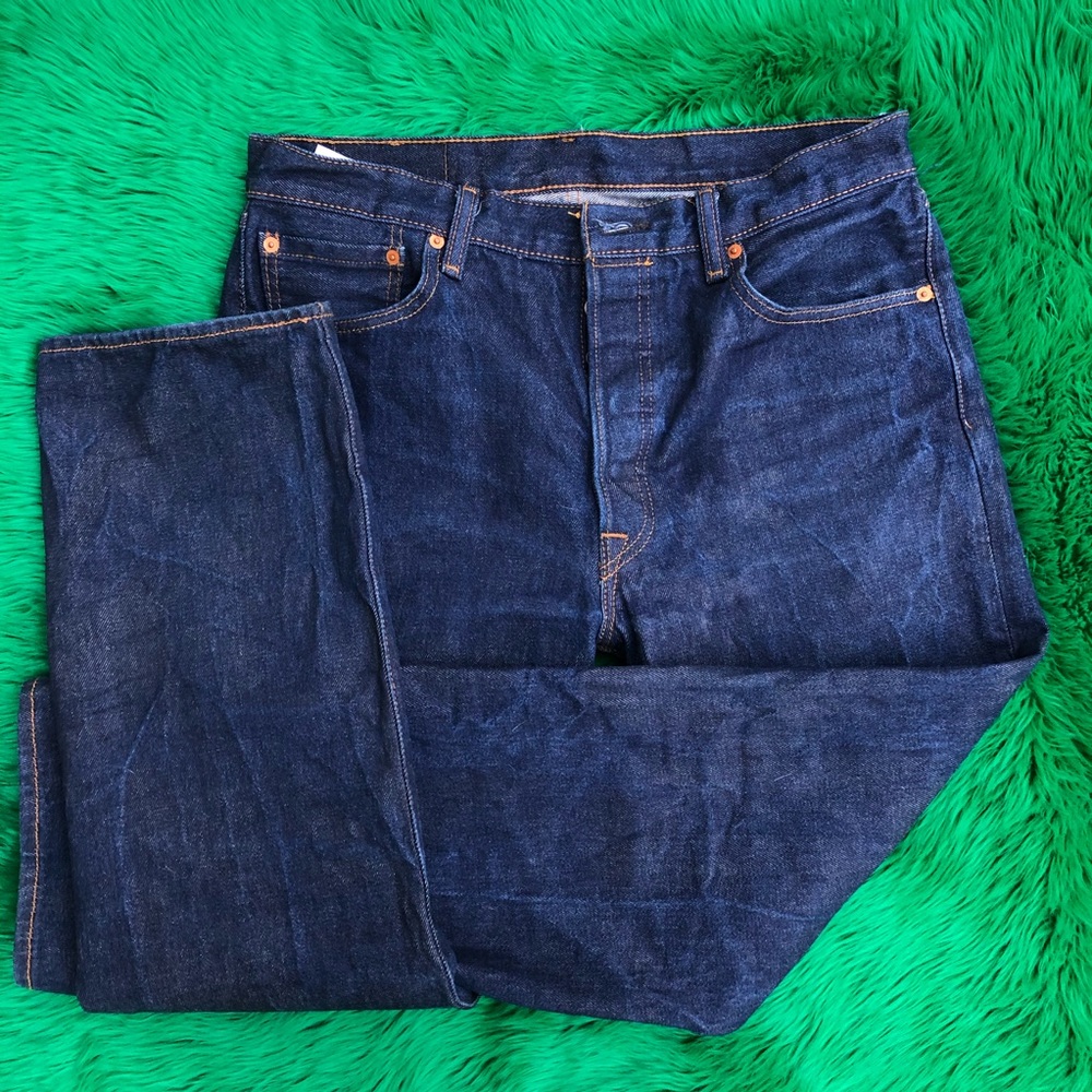 501 Original Shrink-to-fit men’s jeans
